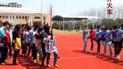 上海市城市科技学校校园电视台与上海科技网络的协同发展